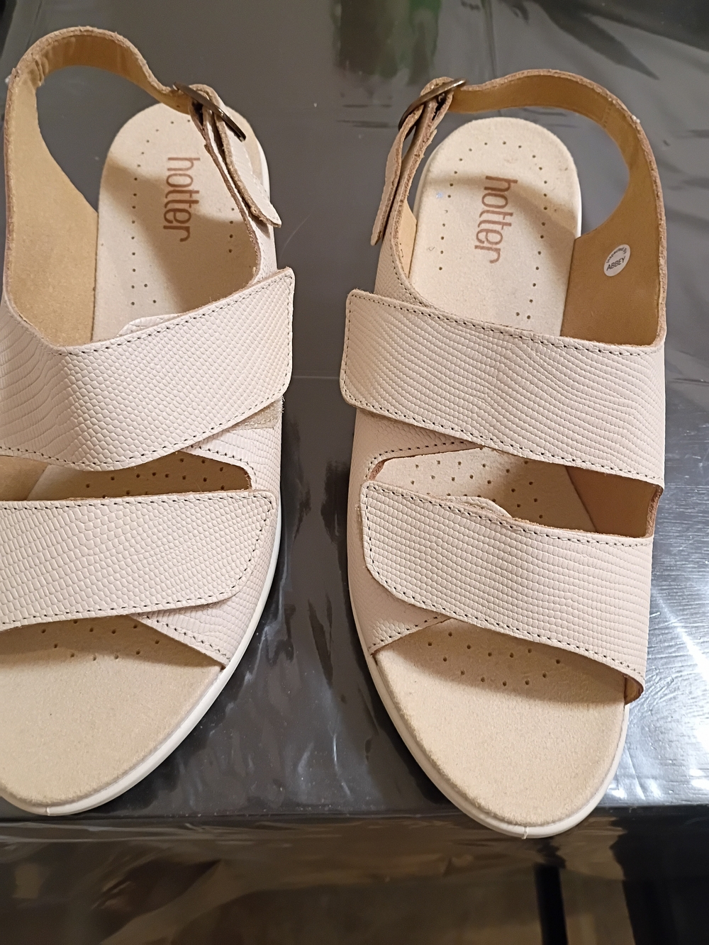 🤎💛Hotter Brand Beige Women's Adjustable Slingback Sandals💛🤎 9xxx Wide